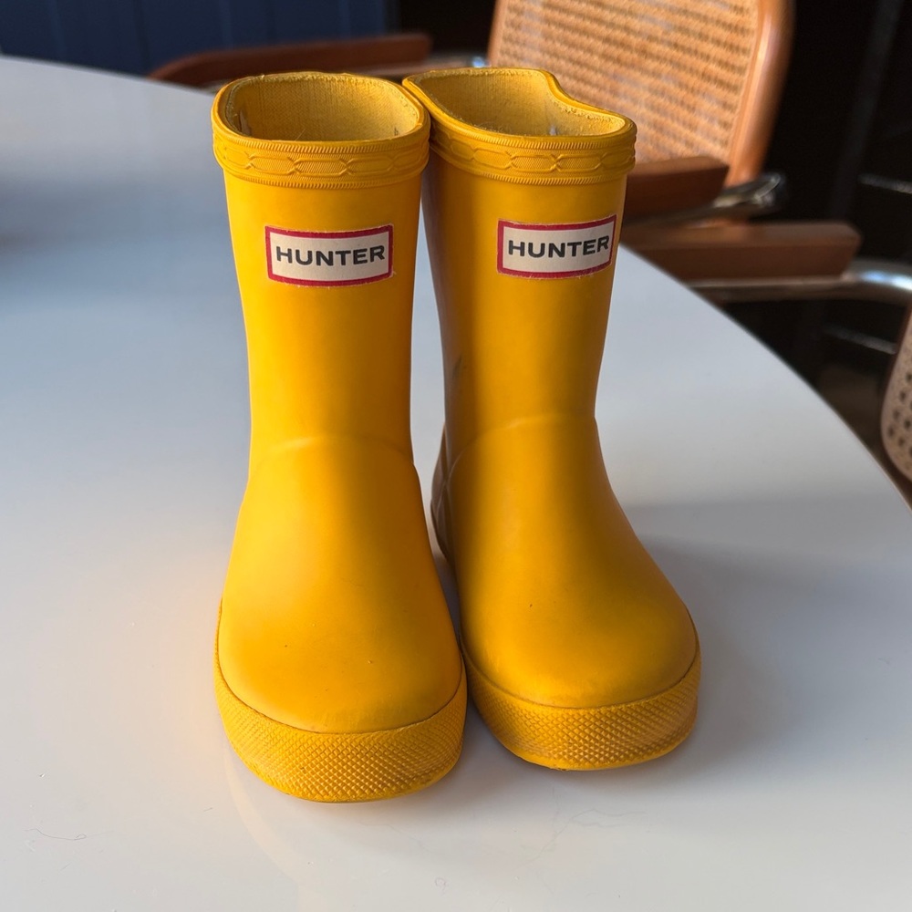 Hunter Vibrant Yellow Wellington  Boots